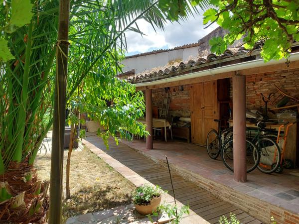 A vendre montauban. Maison de charme atypique, rénovée dans un esprit écologique, 7 pièces MONTAUBAN (82), 200m² habitables, jardin et dépendance