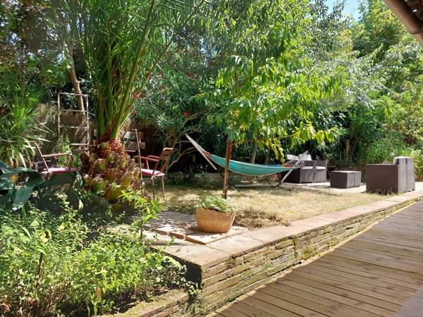 A vendre montauban. Maison de charme atypique, rénovée dans un esprit écologique, 7 pièces MONTAUBAN (82), 200m² habitables, jardin et dépendance