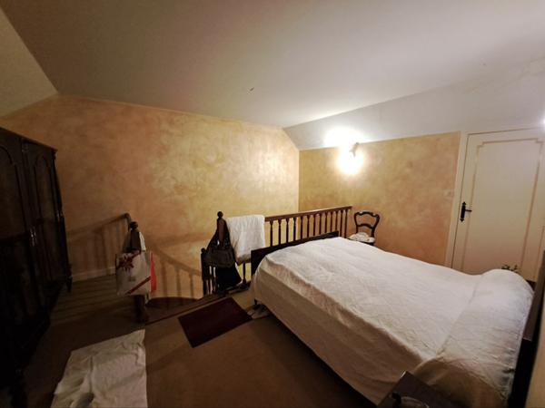 Maison 10 pièces à vendre Châtellerault - 86100 / Réf: 11683-11682