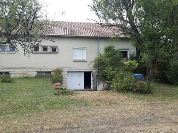 Maison 10 pièces à vendre Châtellerault - 86100 / Réf: 11683-11682