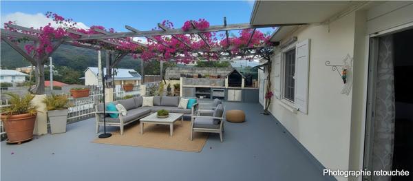 Maison dans Sainte-Marie