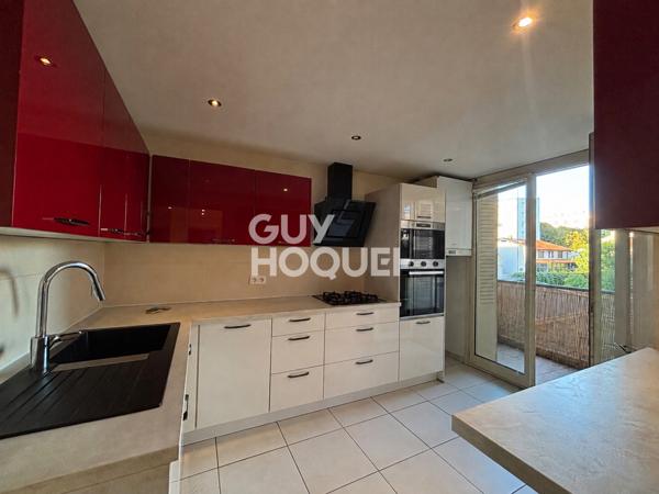Appartement à louer de 4 pièces de 102.08 m²