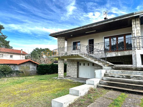 Vente
                Maison83 m² - 4 Pièces -
                    MIMIZAN (40200)