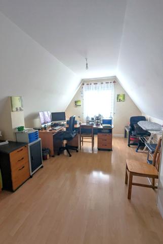 Montreuil-le-Gast (35520) Maison familiale coeur de bourg