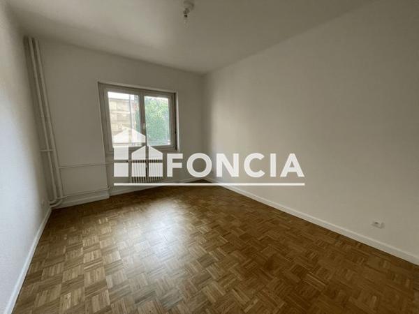 Location Appartement 4 pièces 77.04 m² - 17 PLACE D'AUSTERLITZ Strasbourg 67000