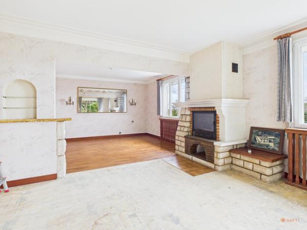 Spacieuse maison à Vivonne - Château-Larcher