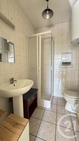 Immeuble à vendre  117 m 2   GAP  - 05