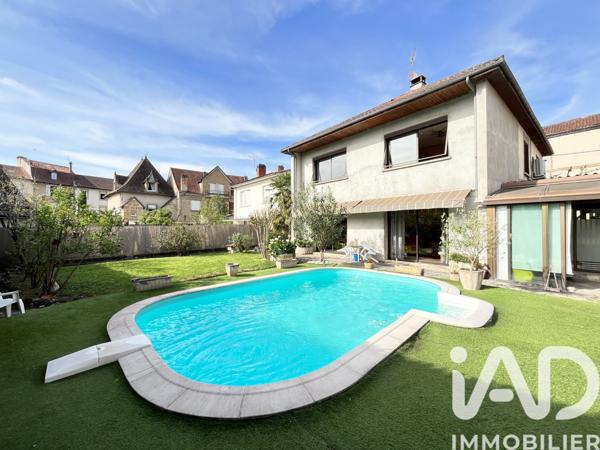 Maison à vendre 6 pièces 148 m² Saint-Céré