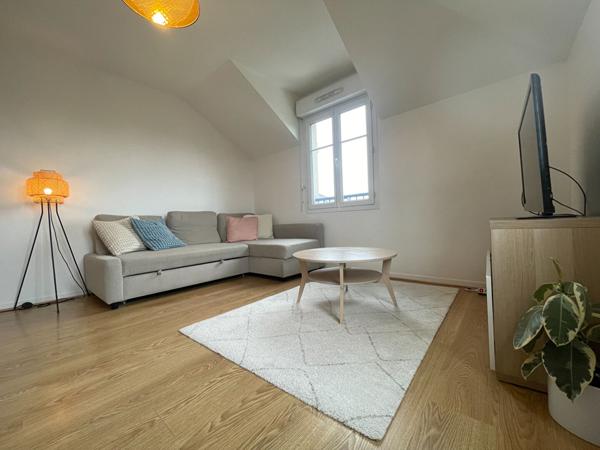 À louer : Appartement 2 pièces à LIEUSAINT - Exclusivité Guy Hoquet