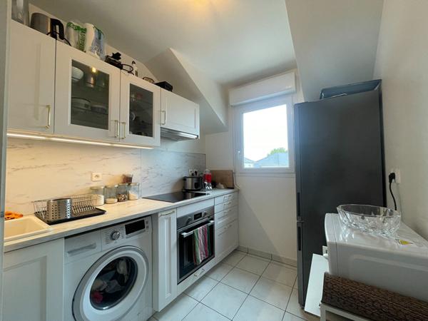 À louer : Appartement 2 pièces à LIEUSAINT - Exclusivité Guy Hoquet