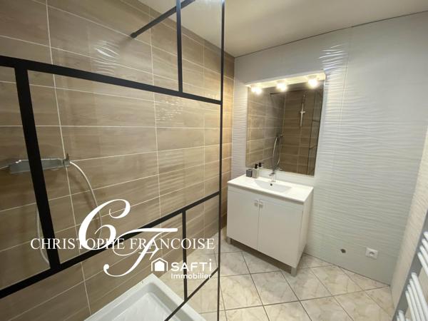 Immeuble monopropriété 5 appartements bon rendement
