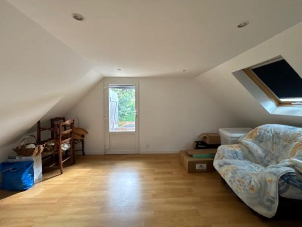 Penty Breton avec dépendance et terrain arboré &carport