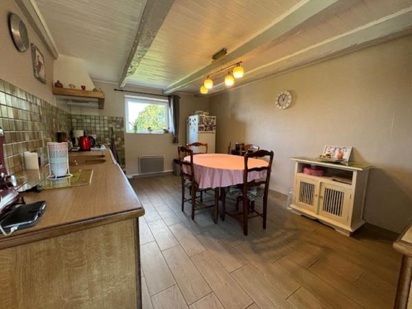 Penty Breton avec dépendance et terrain arboré &carport