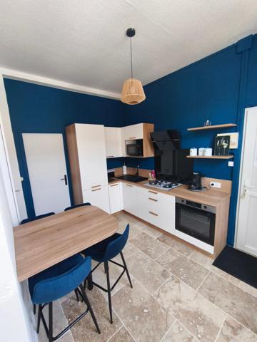 Investissez dans le charme et la rentabilité avec ce 2 pièces rénové à Mâcon.