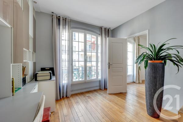 Appartement F5 à vendre  5 pièces - 96,43 m2 MONTROUGE - 92