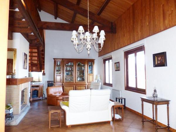 Maison Solignac Sur Loire 5 pièce(s) 195 m2