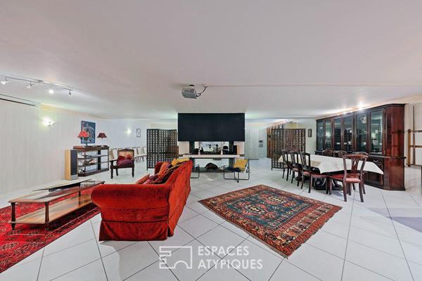 Villa Prestige aux Volumes Spectaculaires en coeur de ville