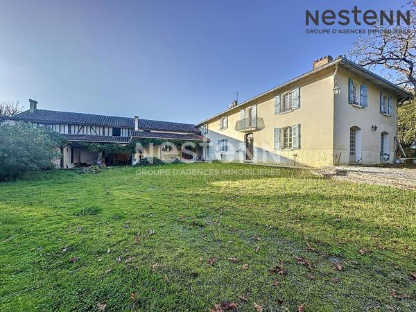 A vendre Maison Laas 14 pieces 470 m2 avec Gite et parc arbore