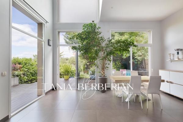 Maison d'architecte 5 pièces - 142m2 - Les Coteaux