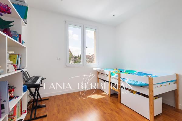 Maison d'architecte 5 pièces - 142m2 - Les Coteaux