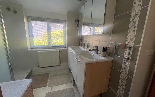 Maison à vendre    10 pièces • 203 m2 Vaux-sur-Seine