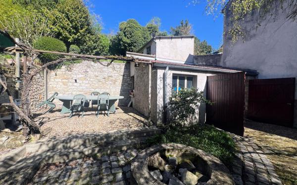 Maison à vendre    10 pièces • 203 m2 Vaux-sur-Seine