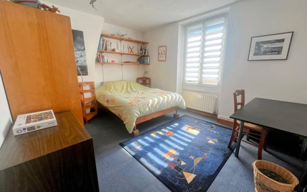 Maison à vendre    10 pièces • 203 m2 Vaux-sur-Seine