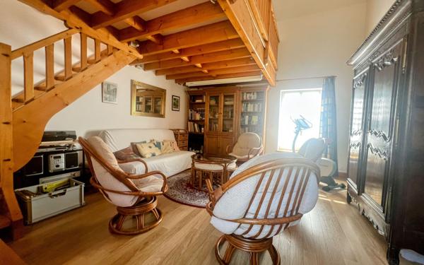 Maison à vendre    10 pièces • 203 m2 Vaux-sur-Seine