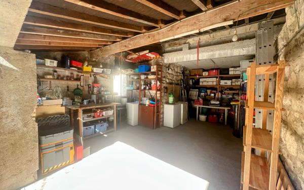Maison à vendre    10 pièces • 203 m2 Vaux-sur-Seine