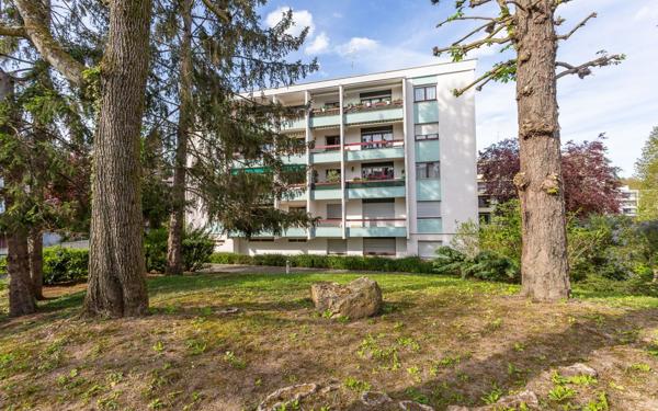 Appartement à vendre    6 pièces • 137,54 m2 Yerres