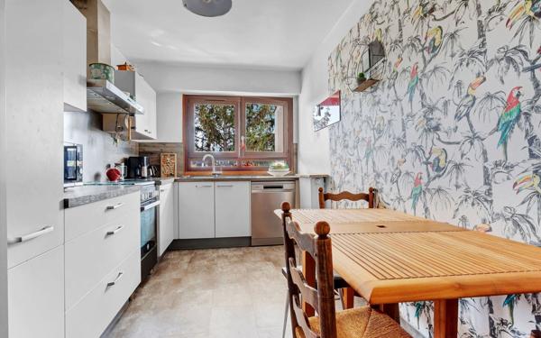 Appartement à vendre    6 pièces • 137,54 m2 Yerres