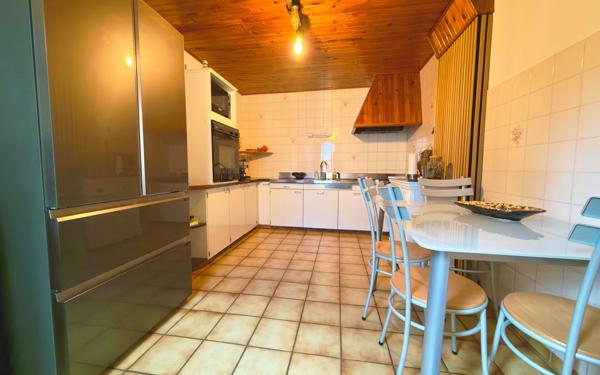 Maison à vendre    2 pièces • 83,10 m2 Épinay-sur-Seine