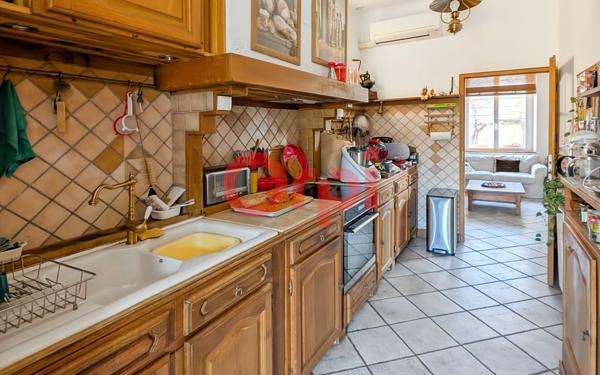 Maison à vendre    4 pièces •  Toulon