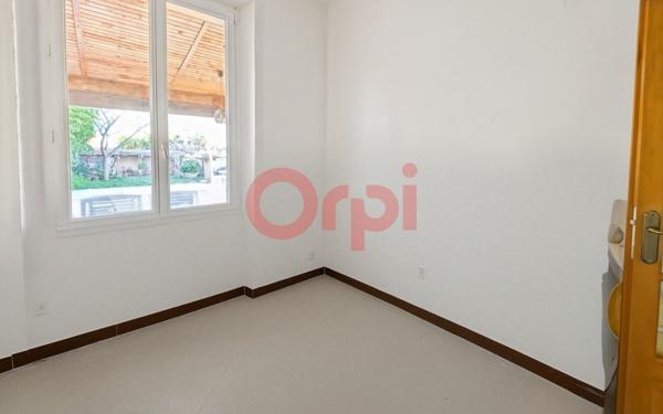 Maison à vendre    4 pièces •  Toulon