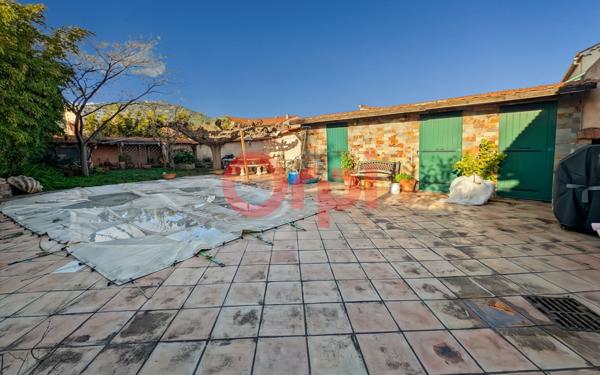 Maison à vendre    4 pièces •  Toulon