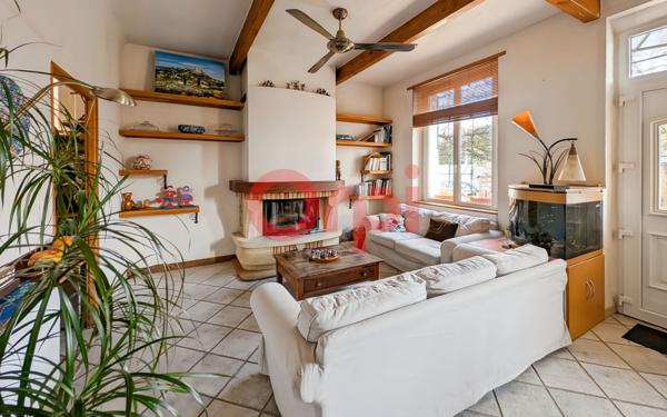 Maison à vendre    4 pièces •  Toulon