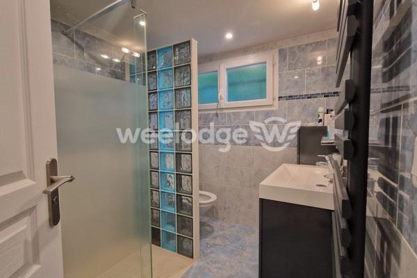 Maison à vendre 6 pièces de 133 m² à Jouy-le-Moutier