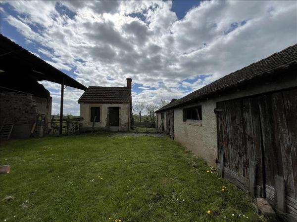 Maison à vendre |  Braize |  2 pièces | 180 m²