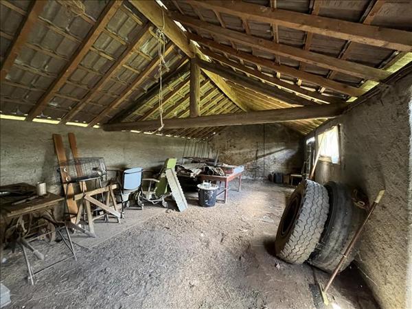 Maison à vendre |  Braize |  2 pièces | 180 m²