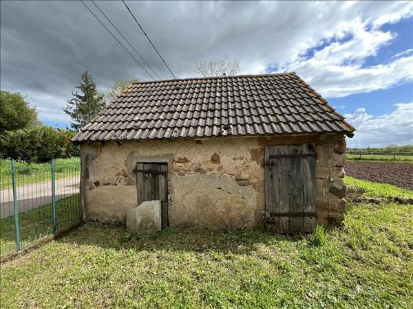 Maison à vendre |  Braize |  2 pièces | 180 m²