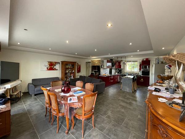 Appartement  / Local commercial à Soumoulou