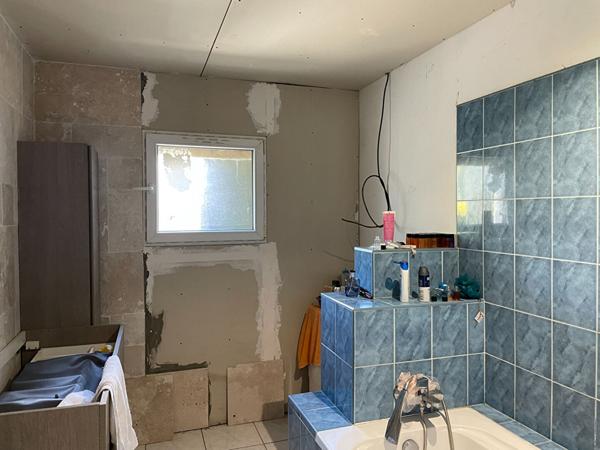 Appartement  / Local commercial à Soumoulou