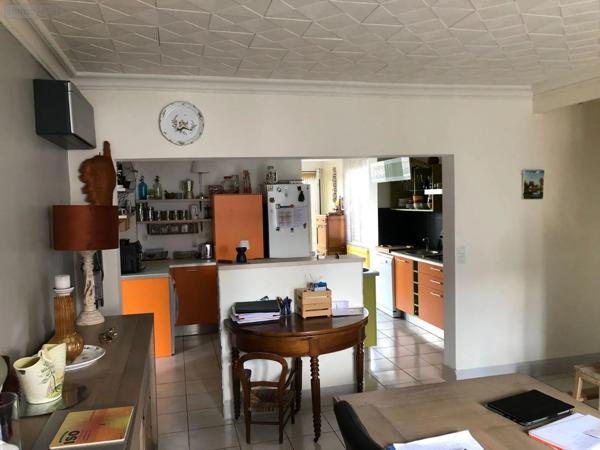 Achat - Maison | Maison de ville Issoudun 36100 8 pièces 143 m 2 488 m 2