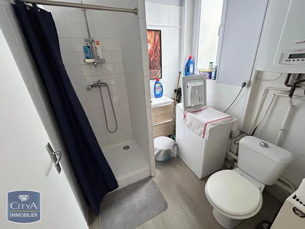 Appartement à louer 2 pièces 26.5m² Saint-Quentin (02100)