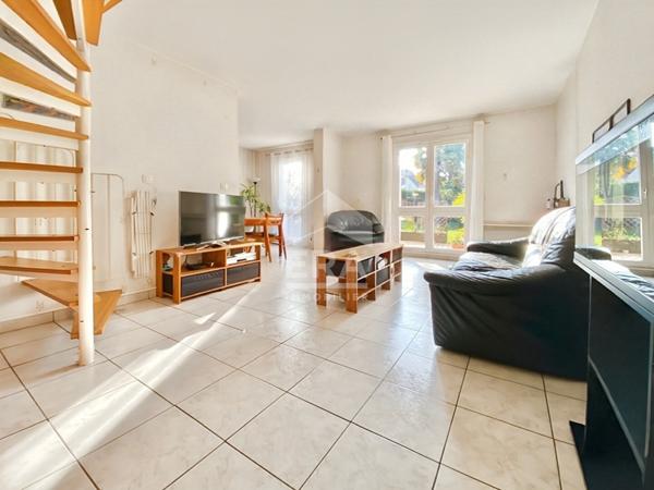 Maison Lisses 6 pièce(s) 120 m2