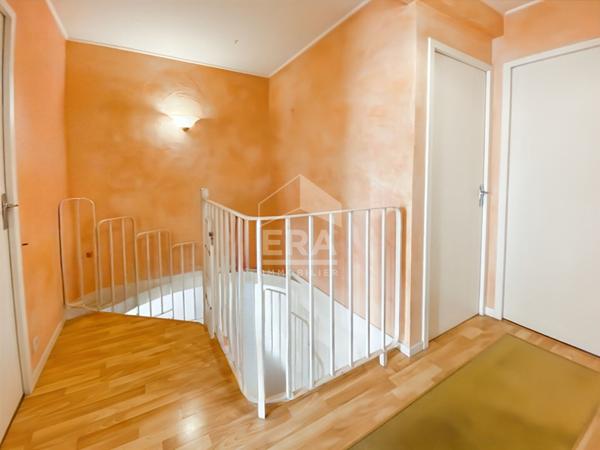 Maison Lisses 6 pièce(s) 120 m2