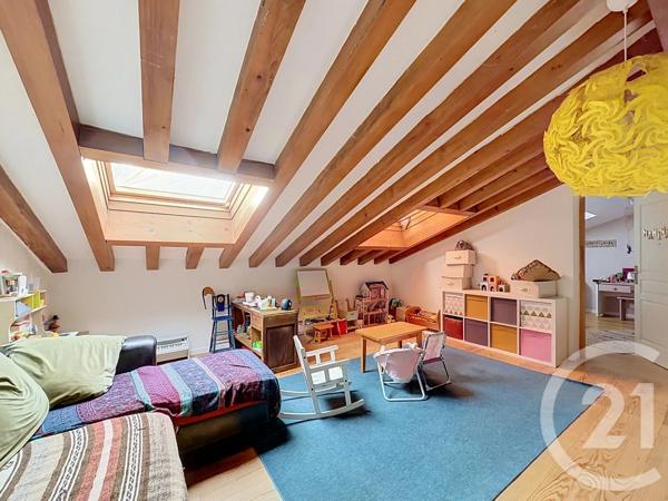 Maison à vendre  8 pièces - 340 m 2   ST GIRONS  - 09