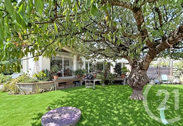 Maison à vendre  8 pièces - 340 m 2   ST GIRONS  - 09
