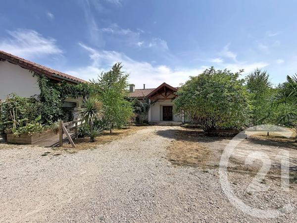 Maison à vendre  8 pièces - 340 m 2   ST GIRONS  - 09