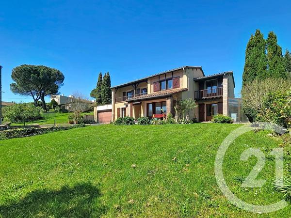Maison à vendre  8 pièces - 340 m 2   ST GIRONS  - 09